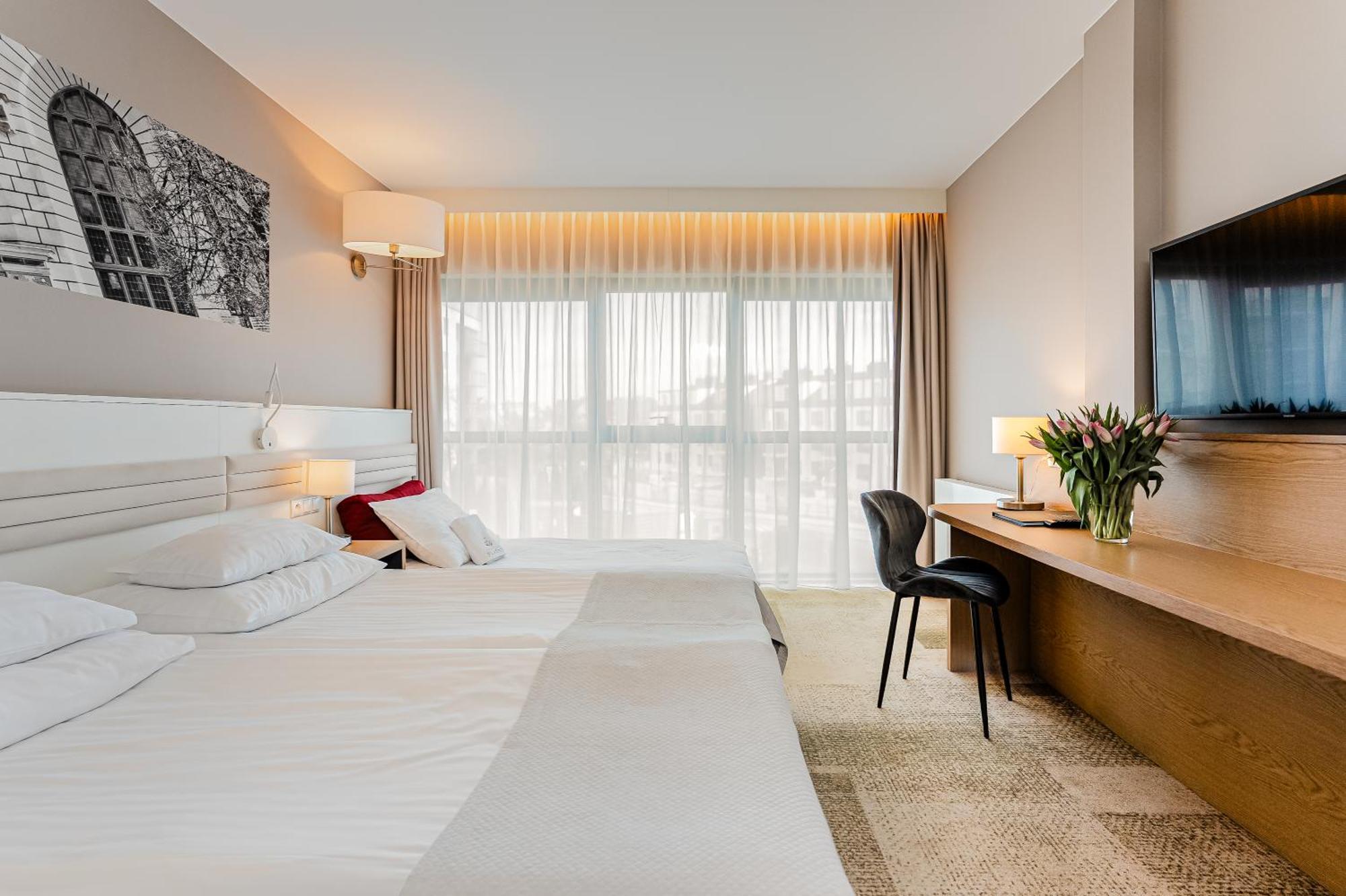 Hotel Platan Gdańsk Kültér fotó